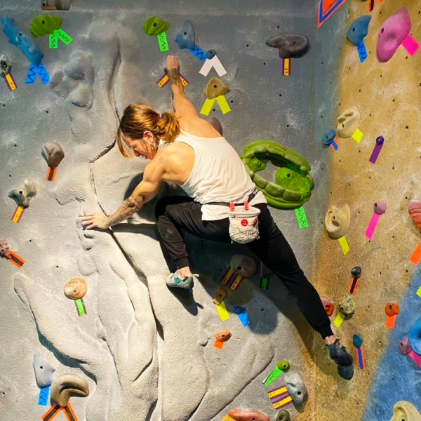 Chicks & Stones: Women's ASPIRE